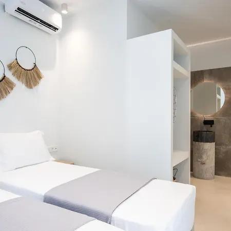 ホテル Riviere Paros *