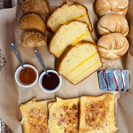 ホテル Riviere Paros *