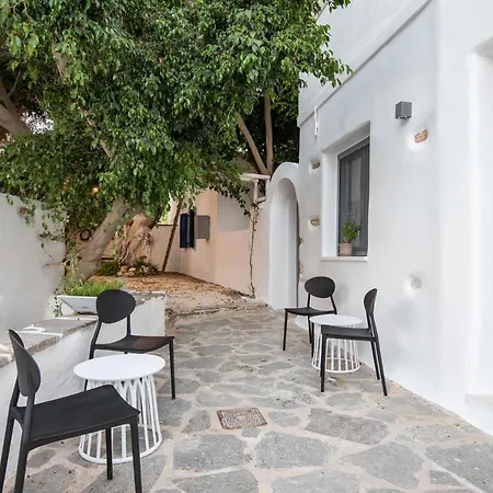 Riviere Paros ホテル ナウサ