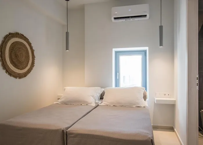 Rivière Paros Hotel