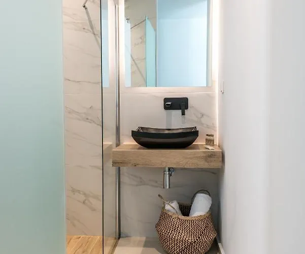 Riviere Paros * Νάουσα